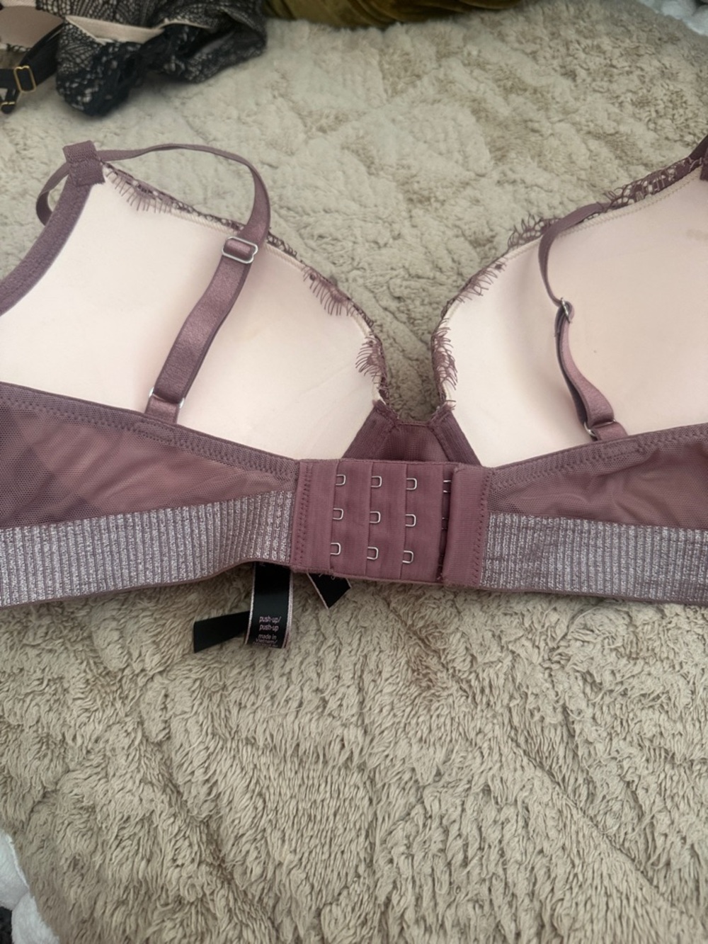 NWOT Black Lace Victoria's Secret Very Sexy Padded Push Up 2 Bras Size 38B - Picture 7 of 9
